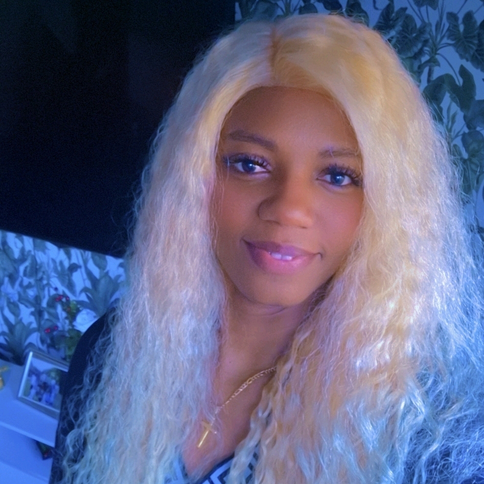 🇩🇪Overflow in Riches🇩🇪 (@richesworld1) is LIVE - TikTok LIVE