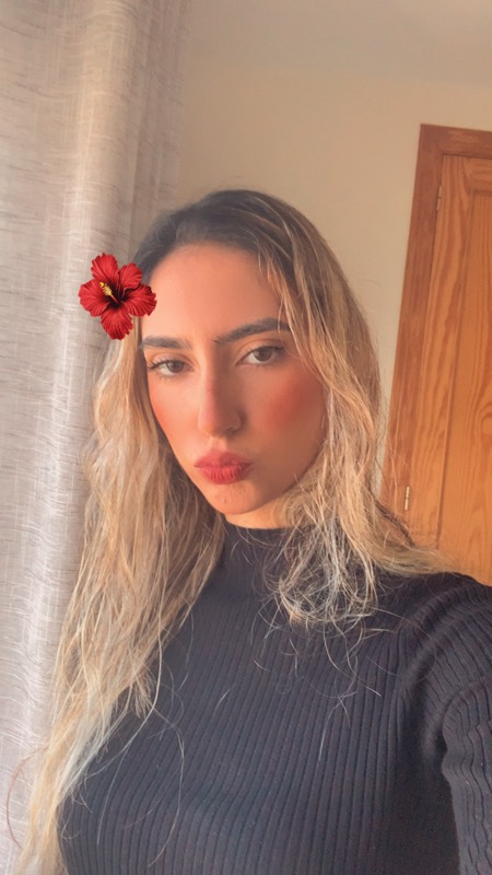 Miriam ️ (@miiriiam.mxndezzz) is LIVE - TikTok LIVE